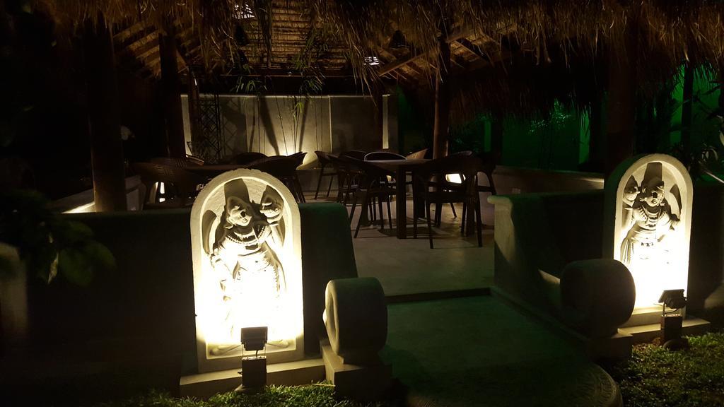 Inlak Garden Hotel Negombo Exterior photo